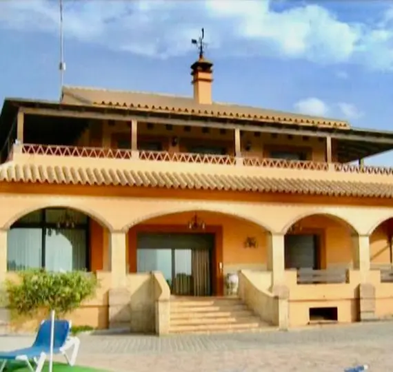 Продажа финки в Estepona