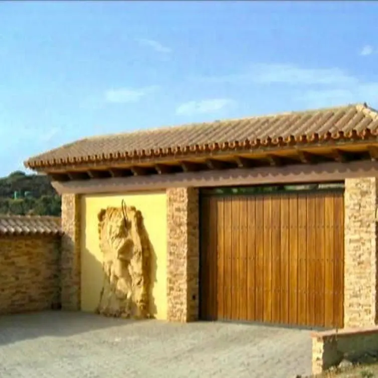 Sale of finca - cortijo in Estepona