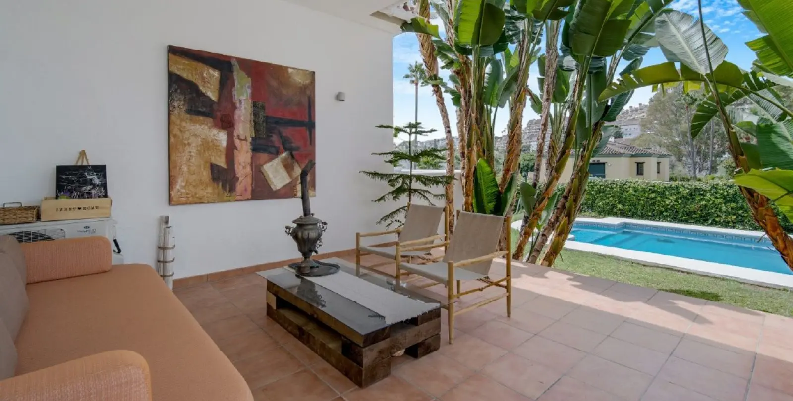 Venta de villa independiente en Nueva Andalucía 17