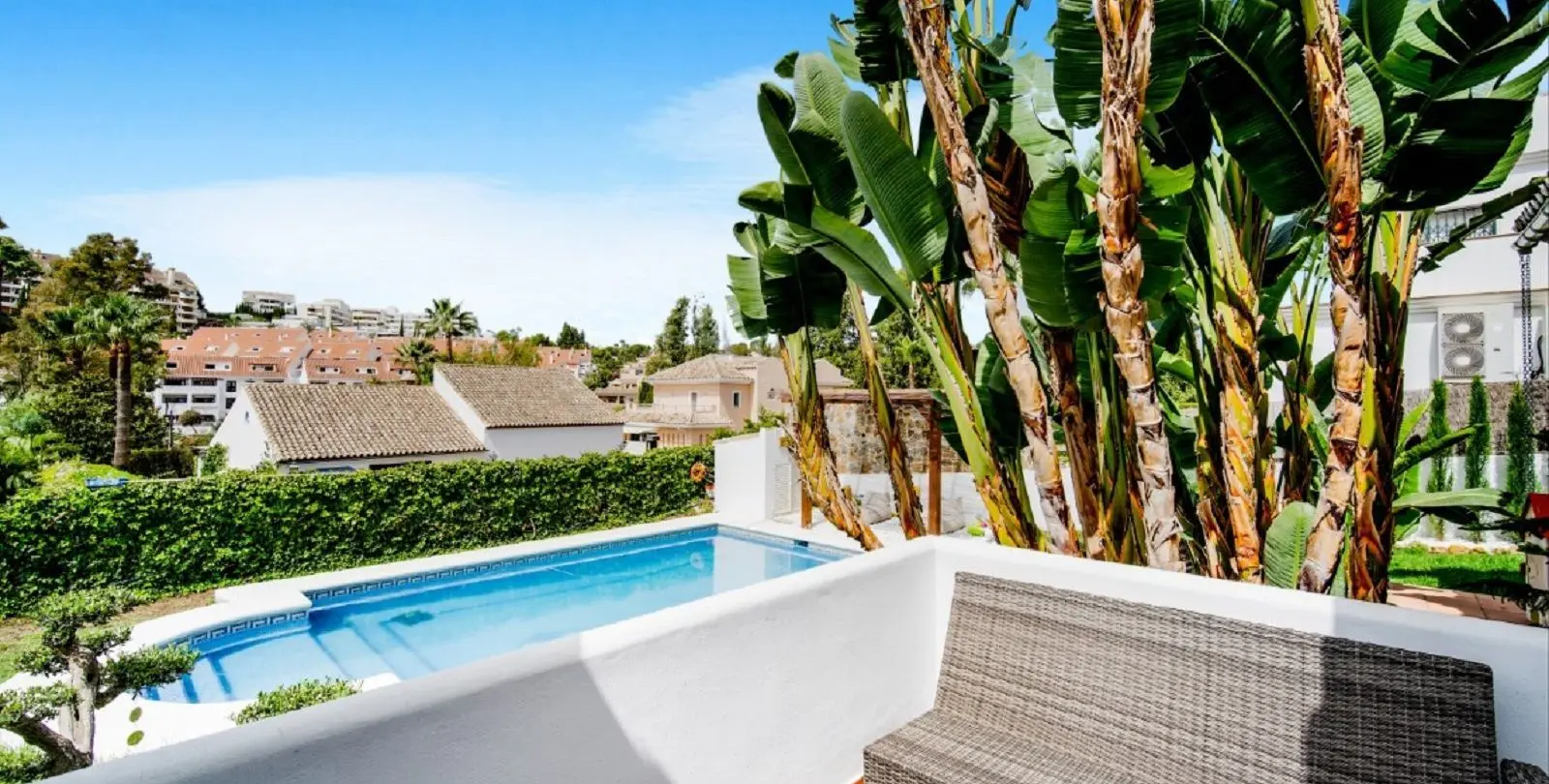Venta de villa independiente en Nueva Andalucía 21