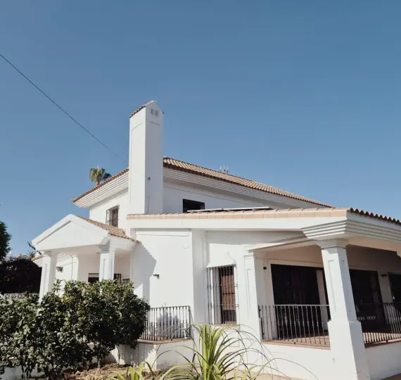 Продажа  отдельно стоящей виллы в San Pedro de Alcántara