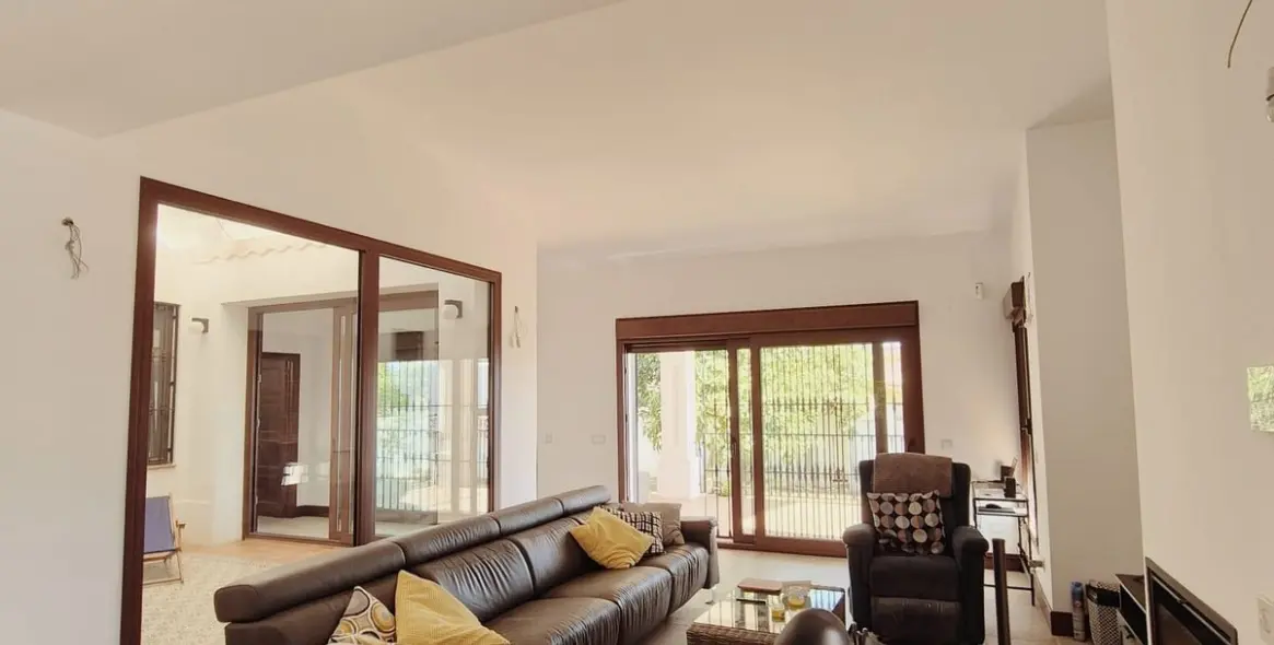 Продажа  отдельно стоящей виллы в San Pedro de Alcántara 14