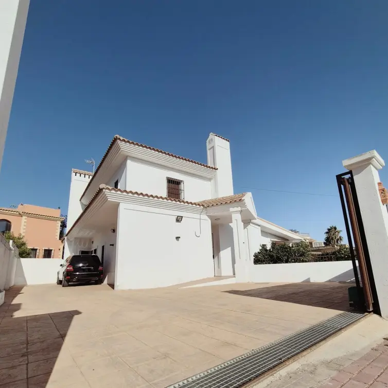 Venta de villa independiente en San Pedro de Alcántara