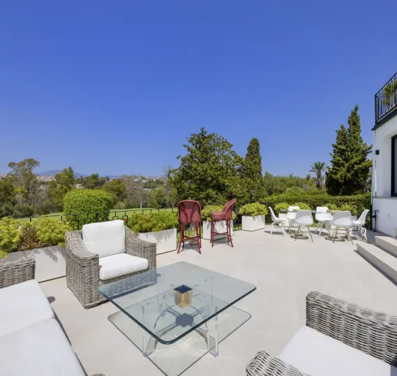 Venta de villa independiente en Guadalmina Alta