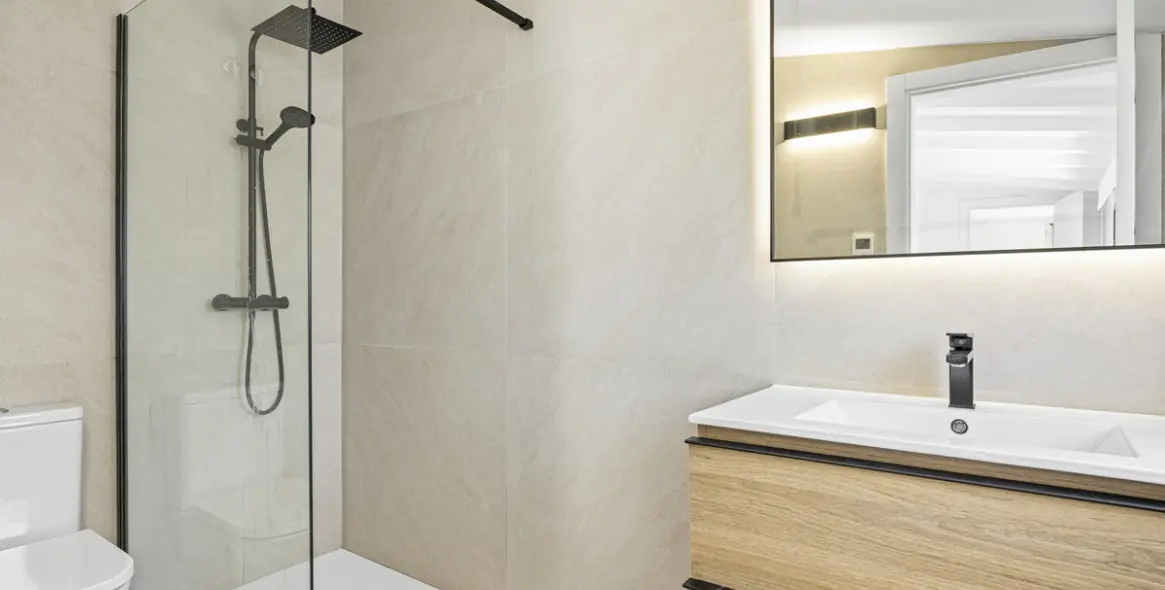 Venta de villa independiente en Guadalmina Alta 19