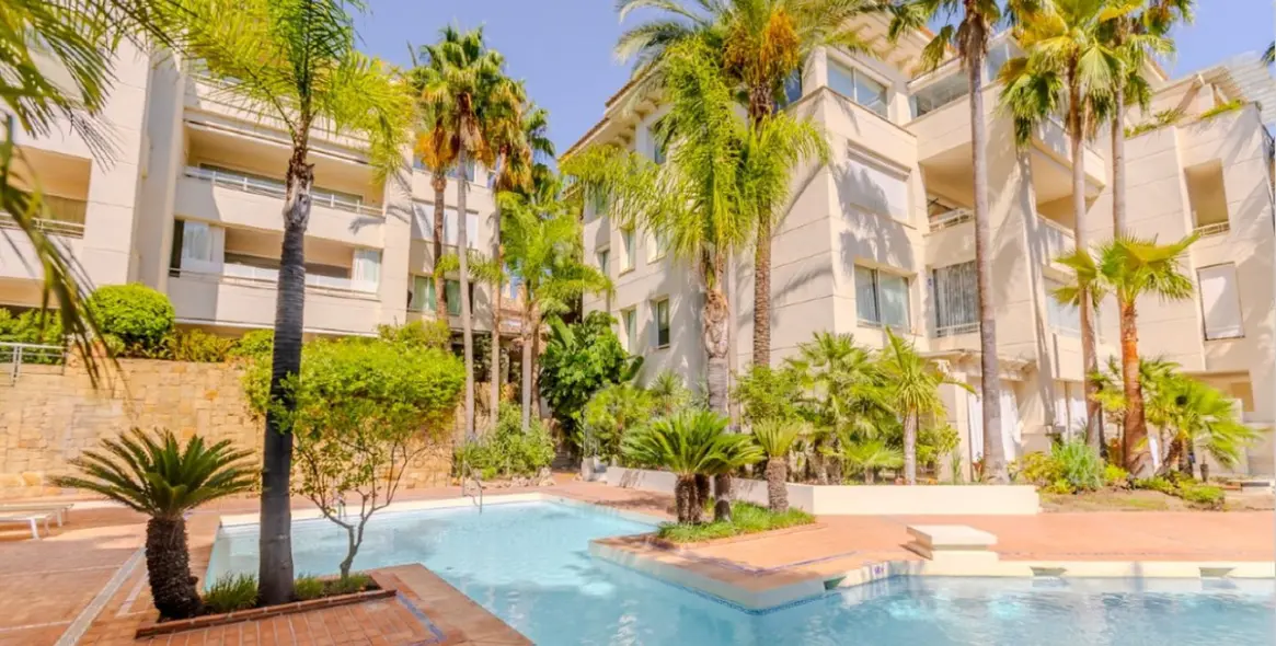 Долгосрочная аренда пентхауса в The Golden Mile 21