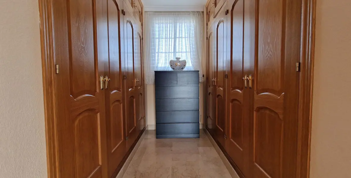 Venta de villa independiente en Guadalmina Baja 20