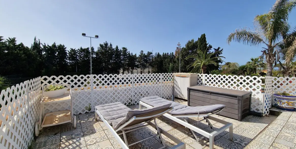 Sale of detached villa in Guadalmina Baja 22