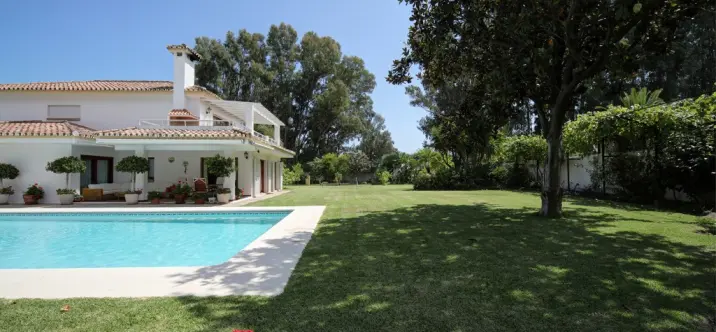 Oтдельно стоящая вилла R4965571 4