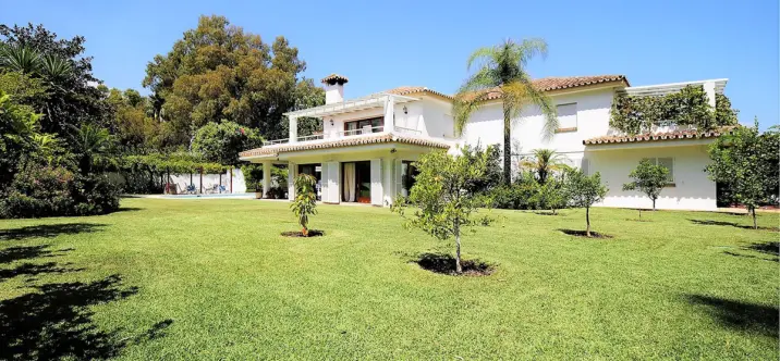 Oтдельно стоящая вилла R3979624 1