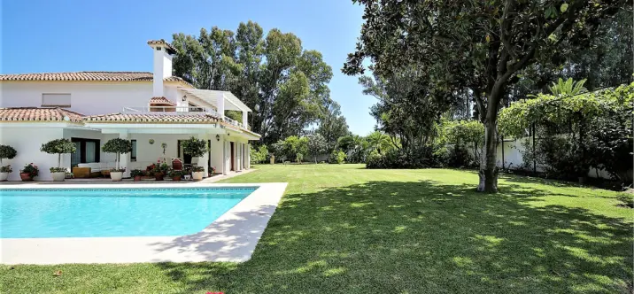 Oтдельно стоящая вилла R3979624 4