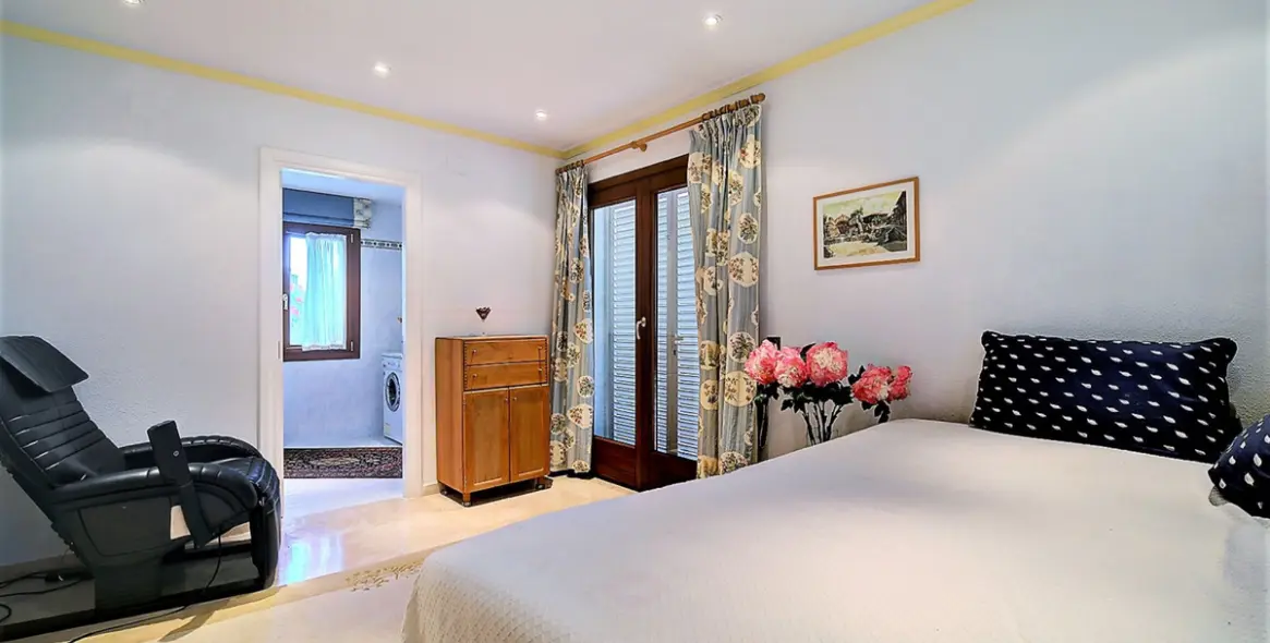 Sale of detached villa in Costalita 25