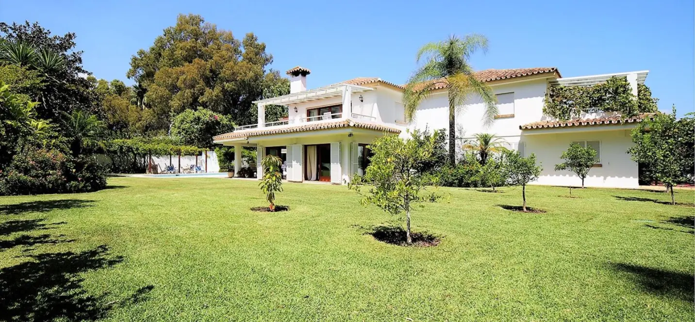 Venta de villa independiente en Costalita 1