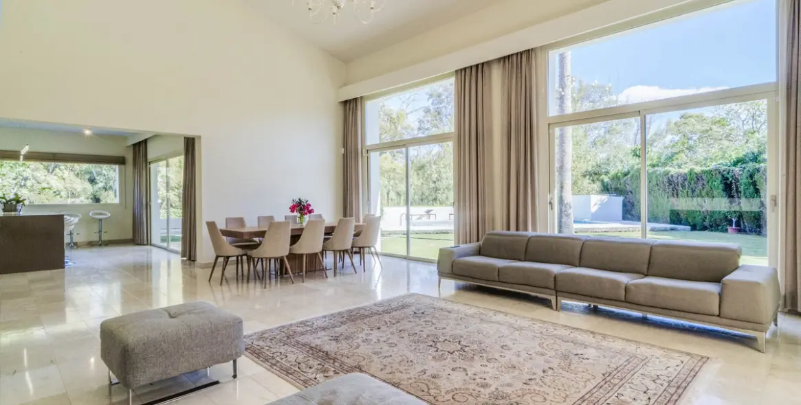 Venta de villa independiente en Guadalmina Baja 5