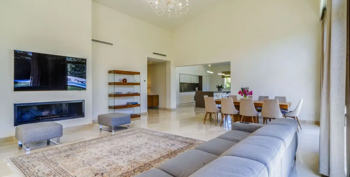 Venta de villa independiente en Guadalmina Baja 7