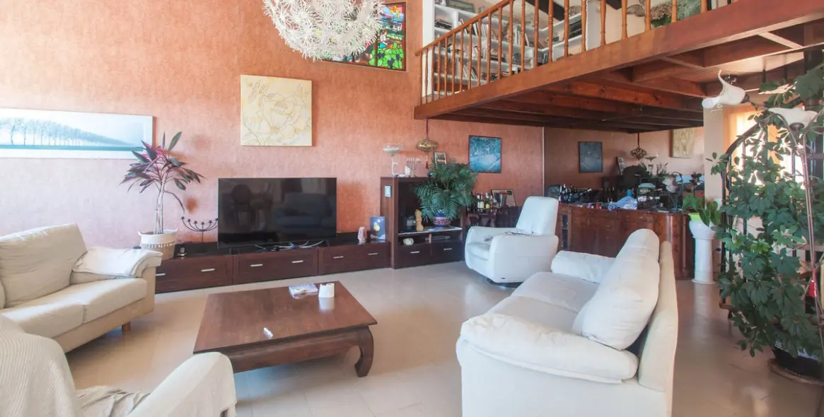 Venta de villa independiente en Estepona 6