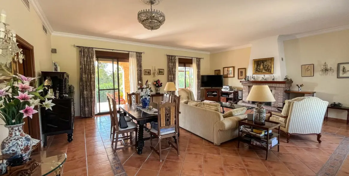 Продажа финки в Estepona 8