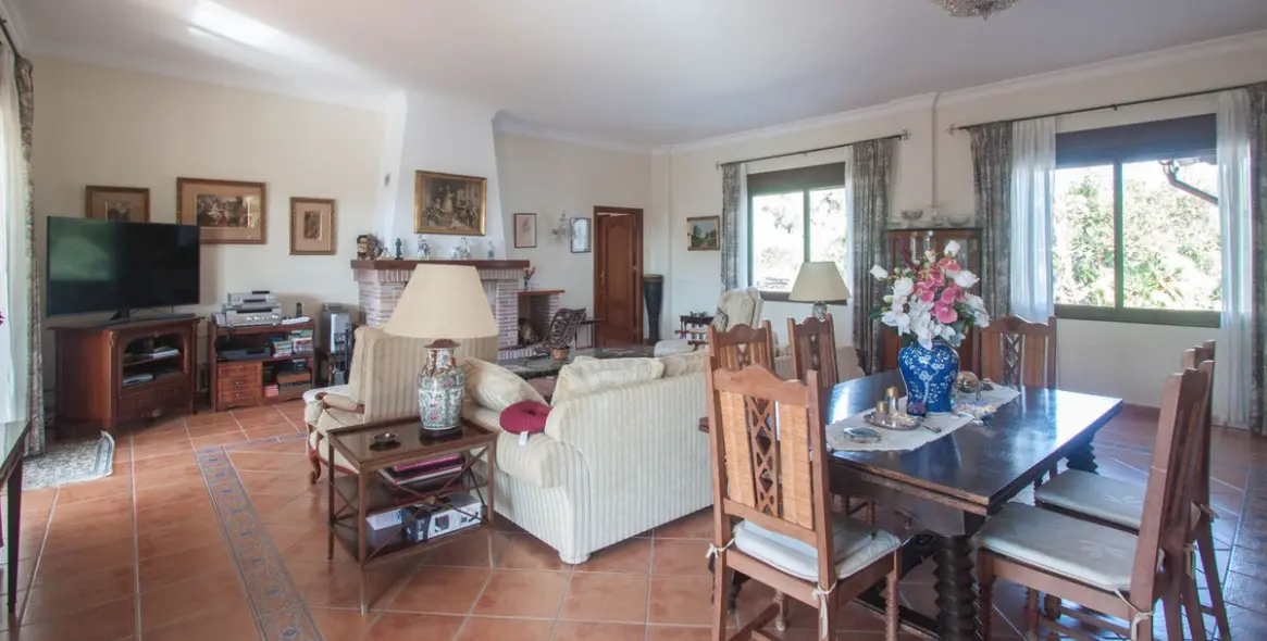 Продажа финки в Estepona 10