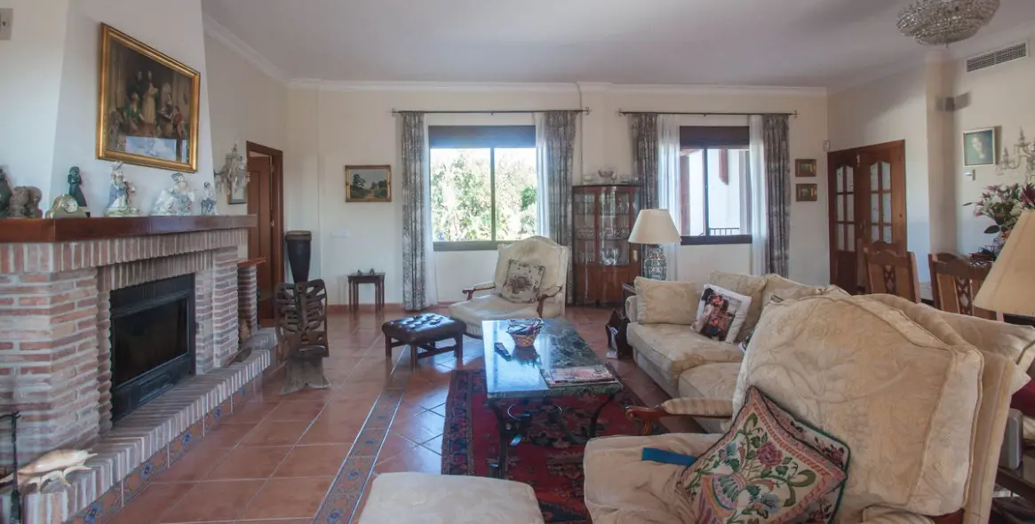 Продажа финки в Estepona 11