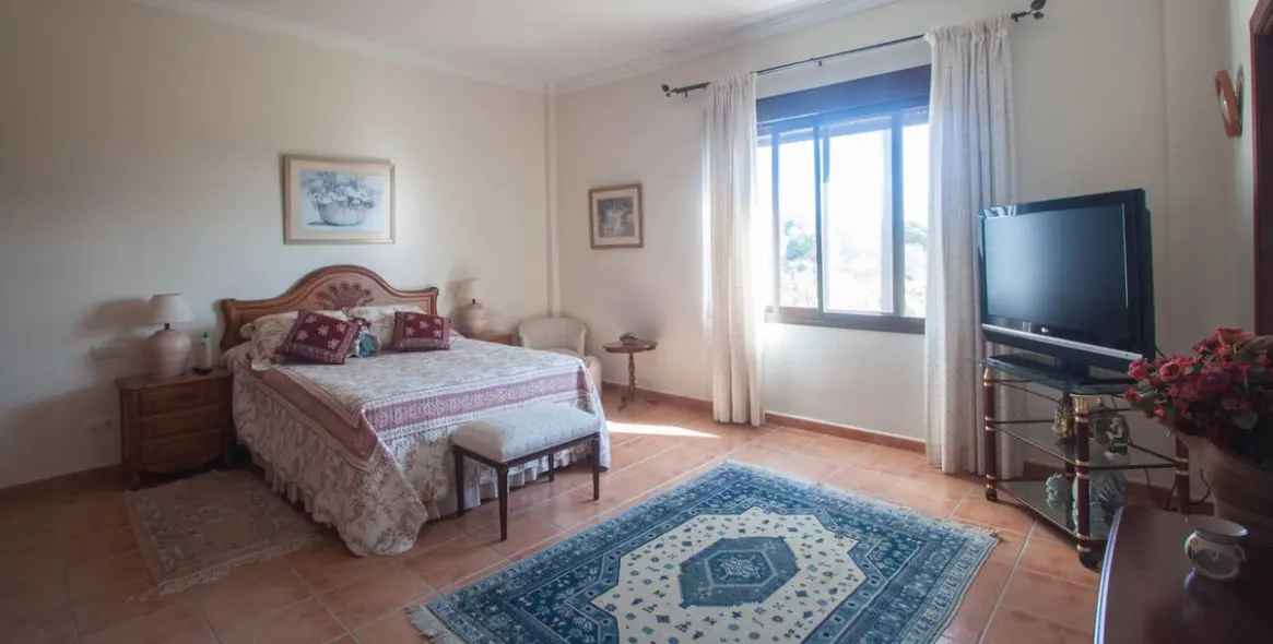 Продажа финки в Estepona 22