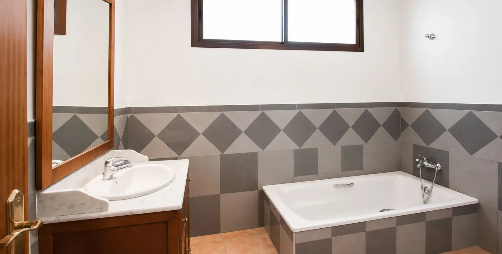 Sale of finca - cortijo in Estepona 29