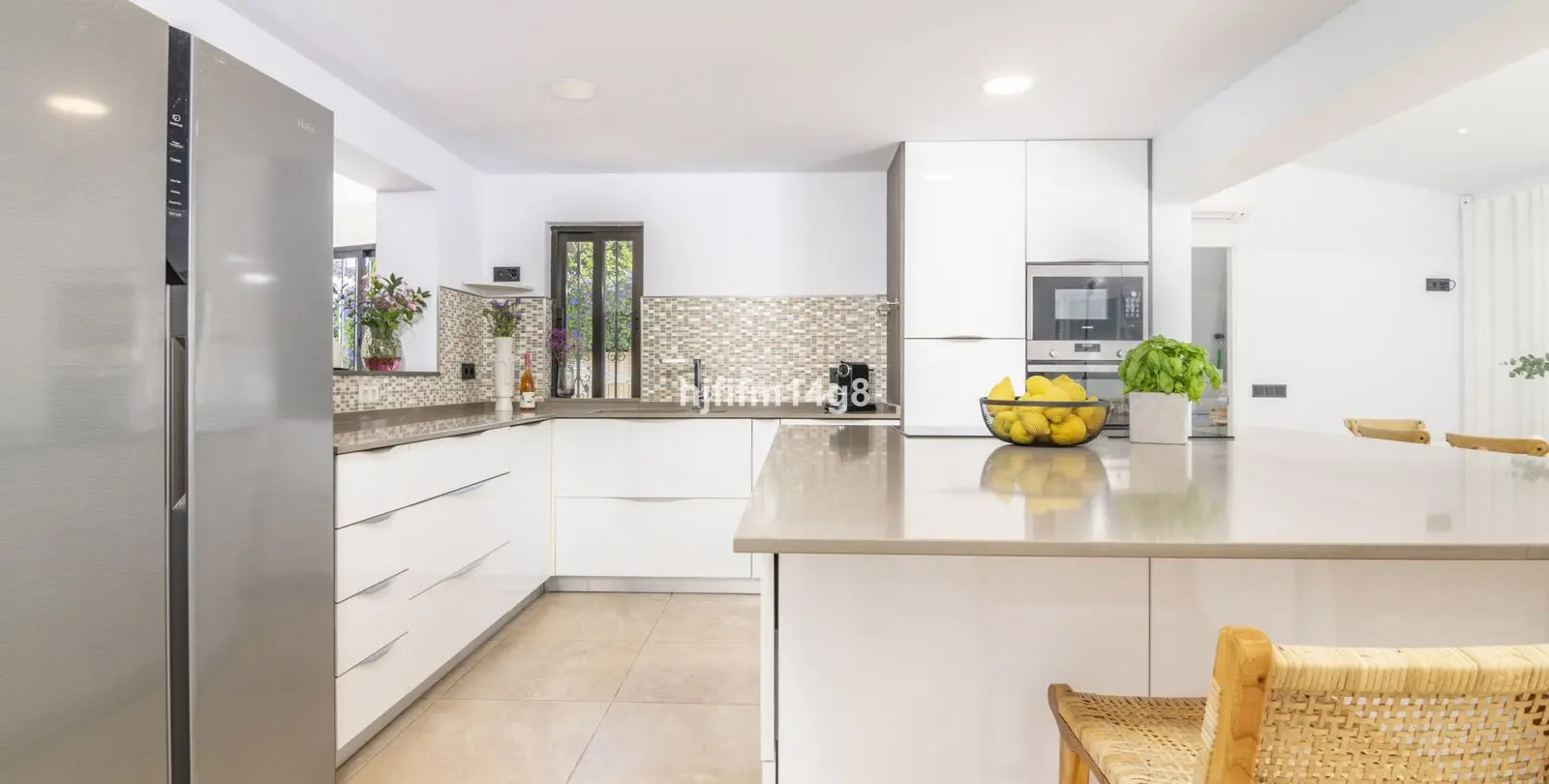 Sale of detached villa in San Pedro de Alcántara 7