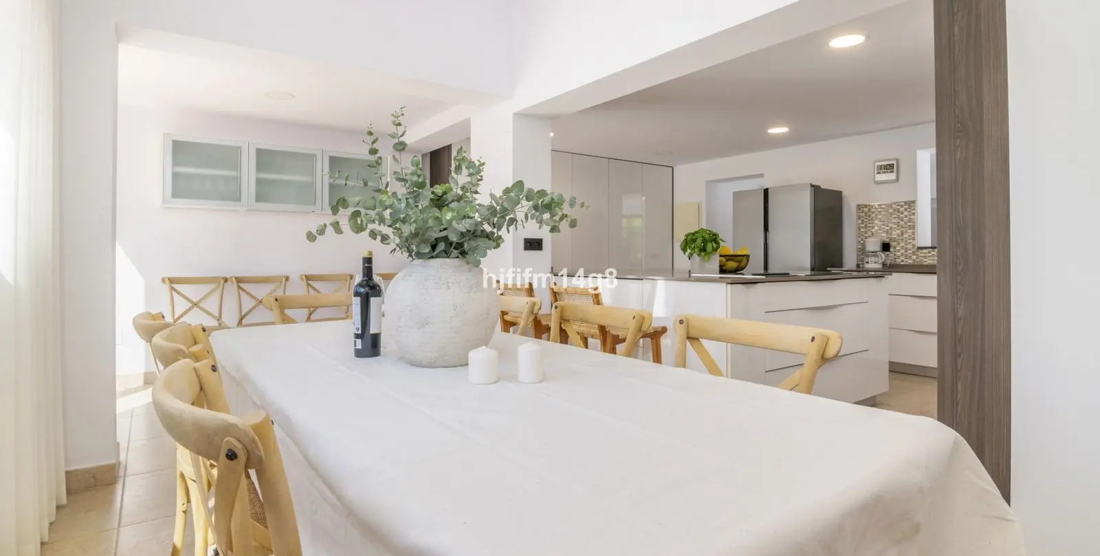 Sale of detached villa in San Pedro de Alcántara 9