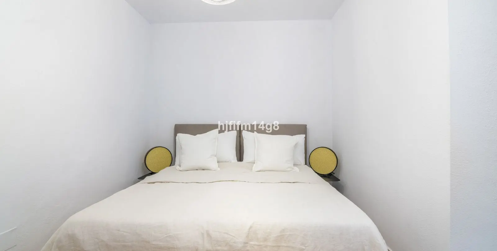 Sale of detached villa in San Pedro de Alcántara 20