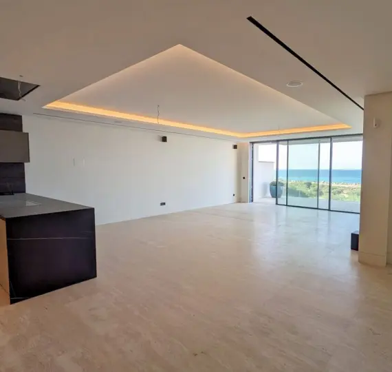 Ground floor apartment R4851250