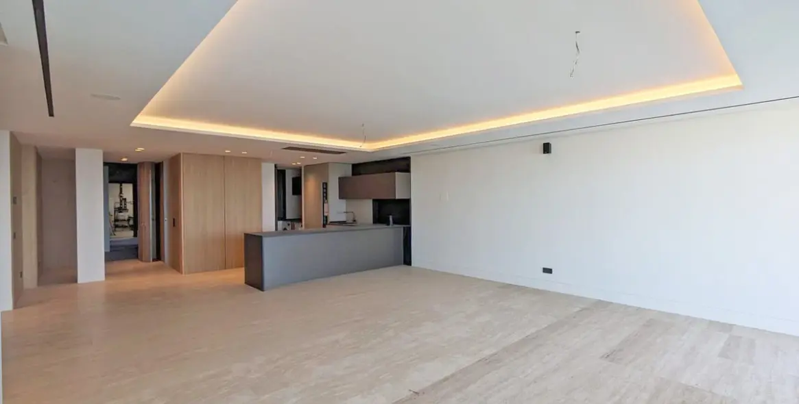 Sale of ground floor apartment in Estepona (district Estepona) 6