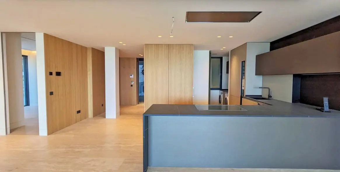 Sale of ground floor apartment in Estepona (district Estepona) 10