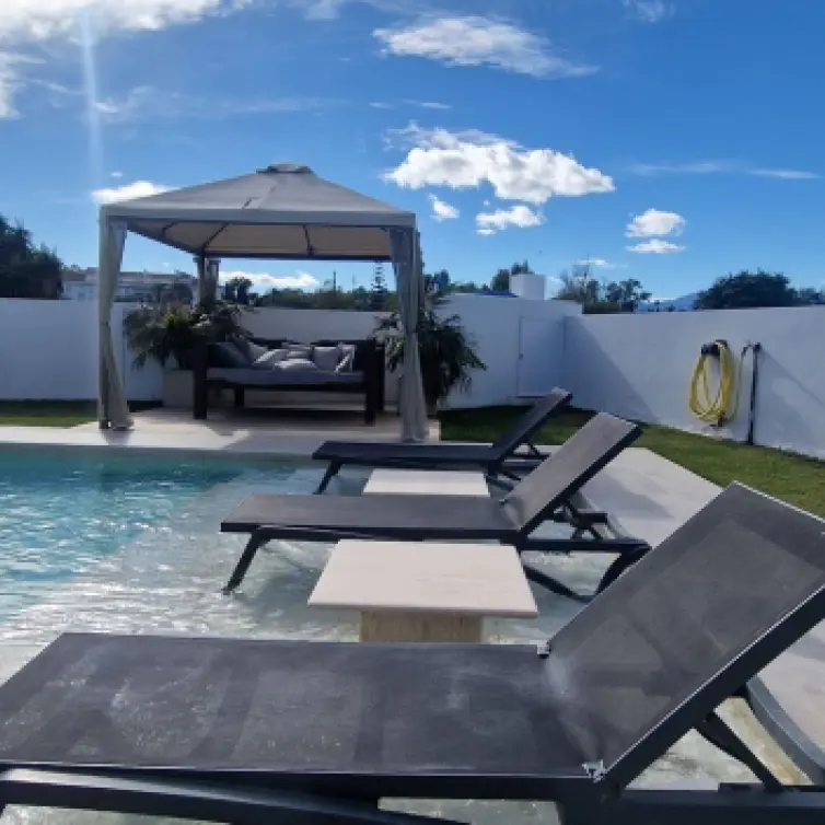 Sale of detached villa in San Pedro de Alcántara