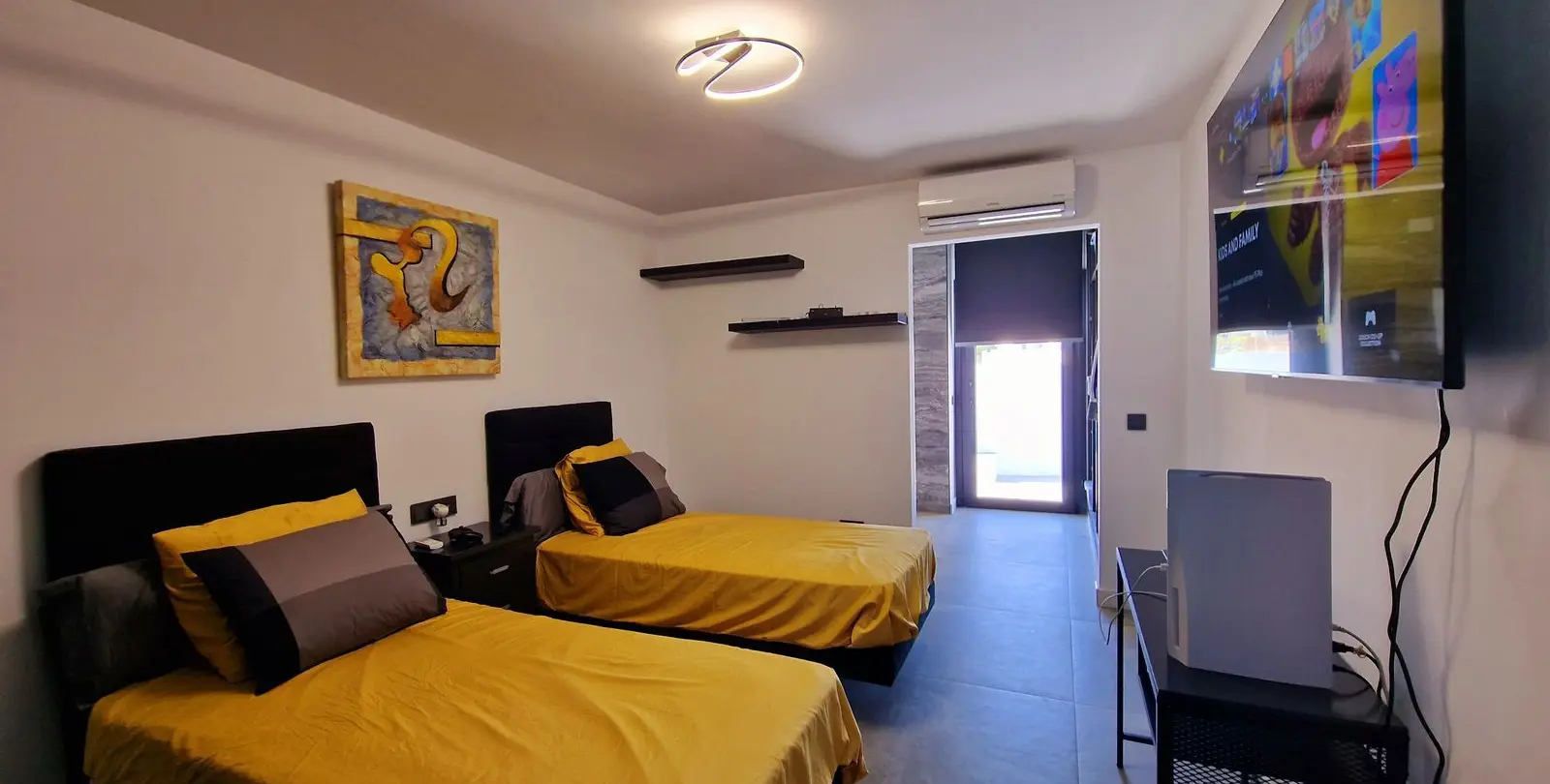 Sale of detached villa in San Pedro de Alcántara 19