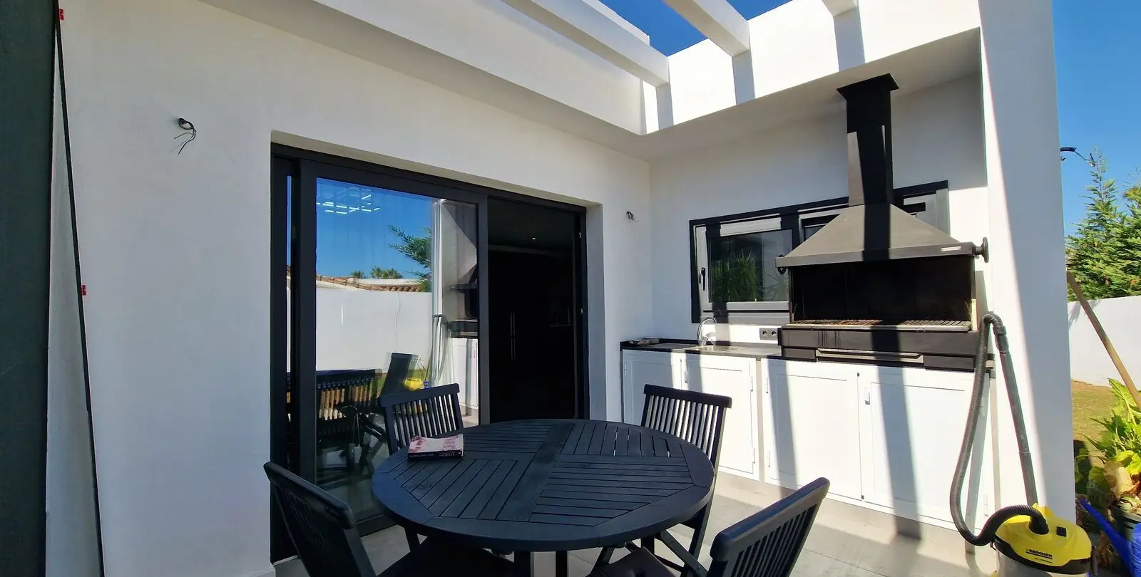 Sale of detached villa in San Pedro de Alcántara 22