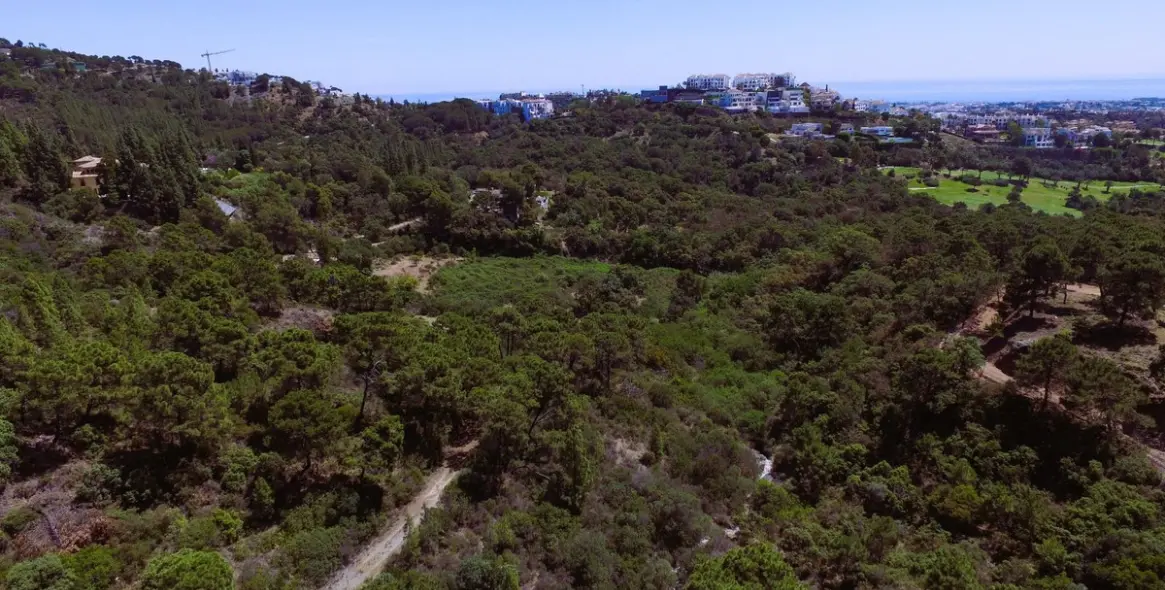 Venta de parcela residencial en Benahavís (distrito Benahavís) 5