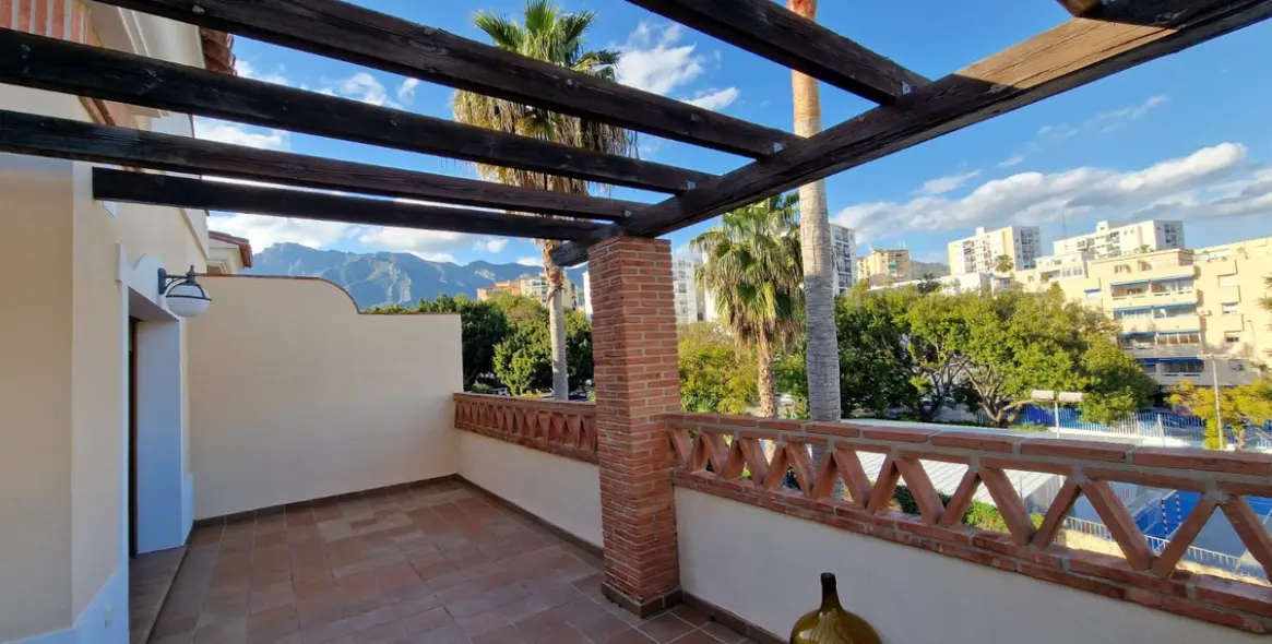 Sale of semi-detached house in Marbella 8