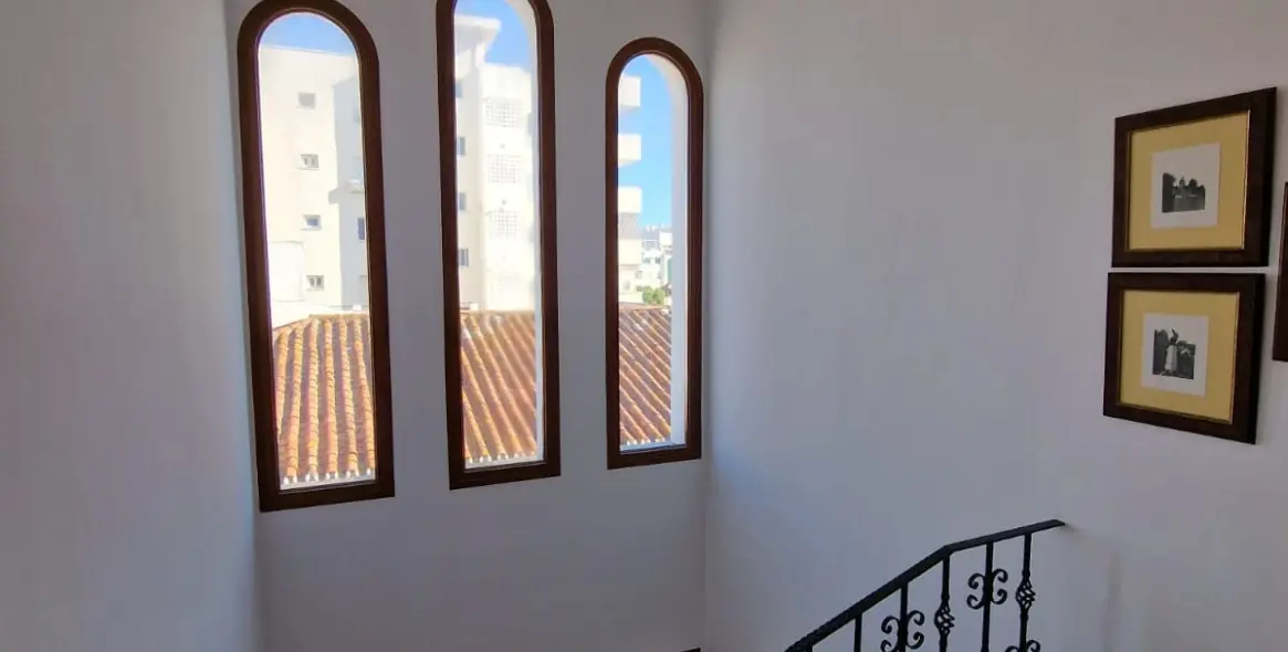 Sale of semi-detached house in Marbella 32