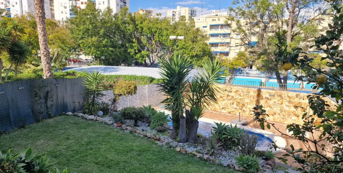 Sale of semi-detached house in Marbella 37