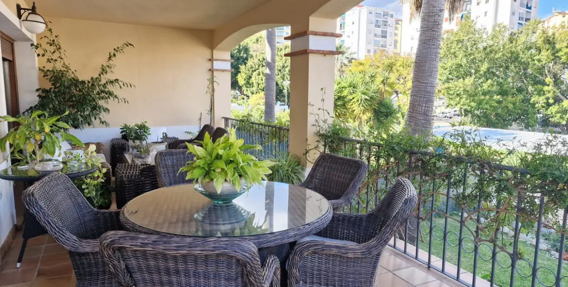 Sale of semi-detached house in Marbella 38