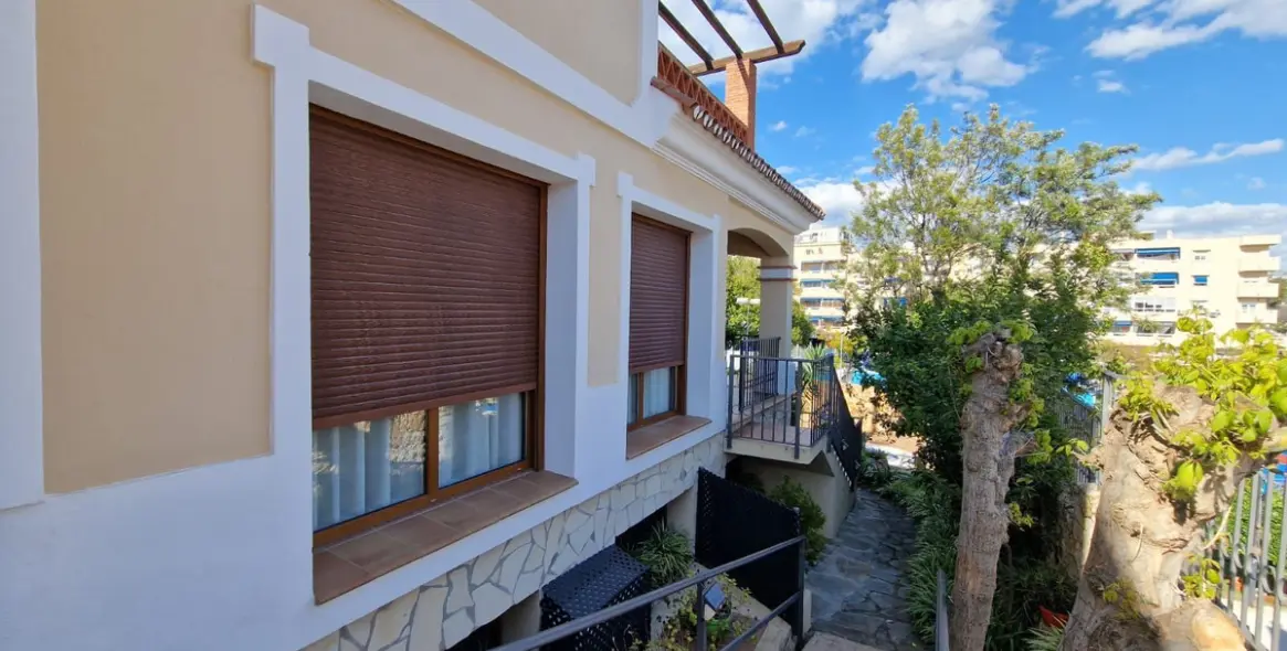 Sale of semi-detached house in Marbella 40