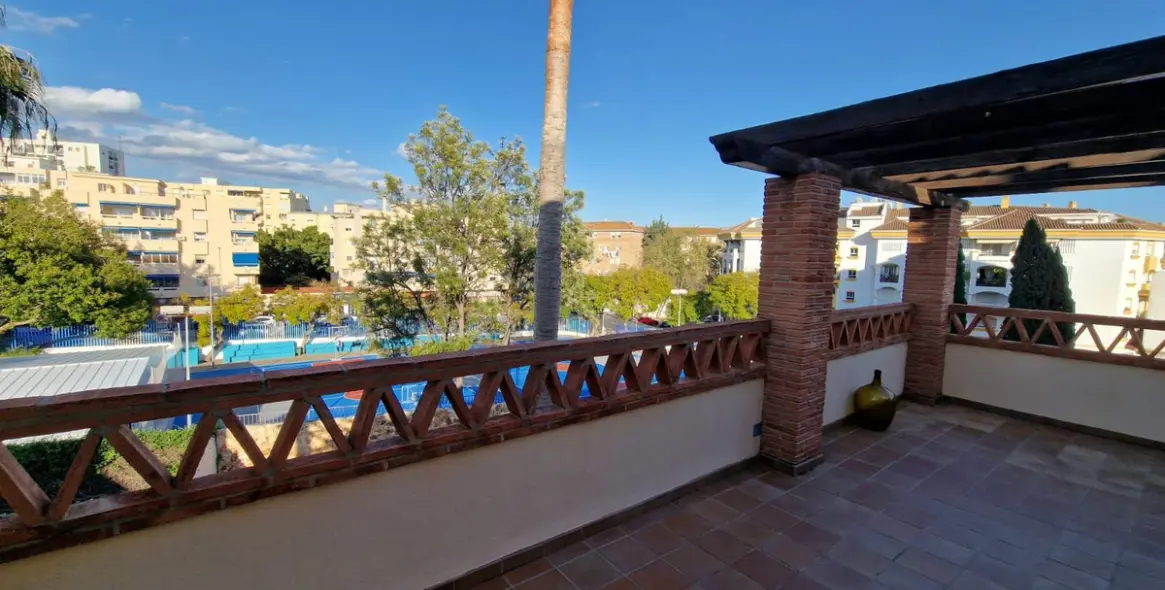 Sale of semi-detached house in Marbella 45