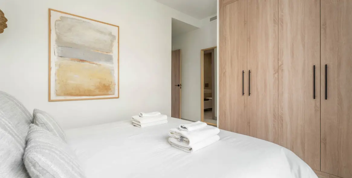 Sale of penthouse duplex in Artola 24