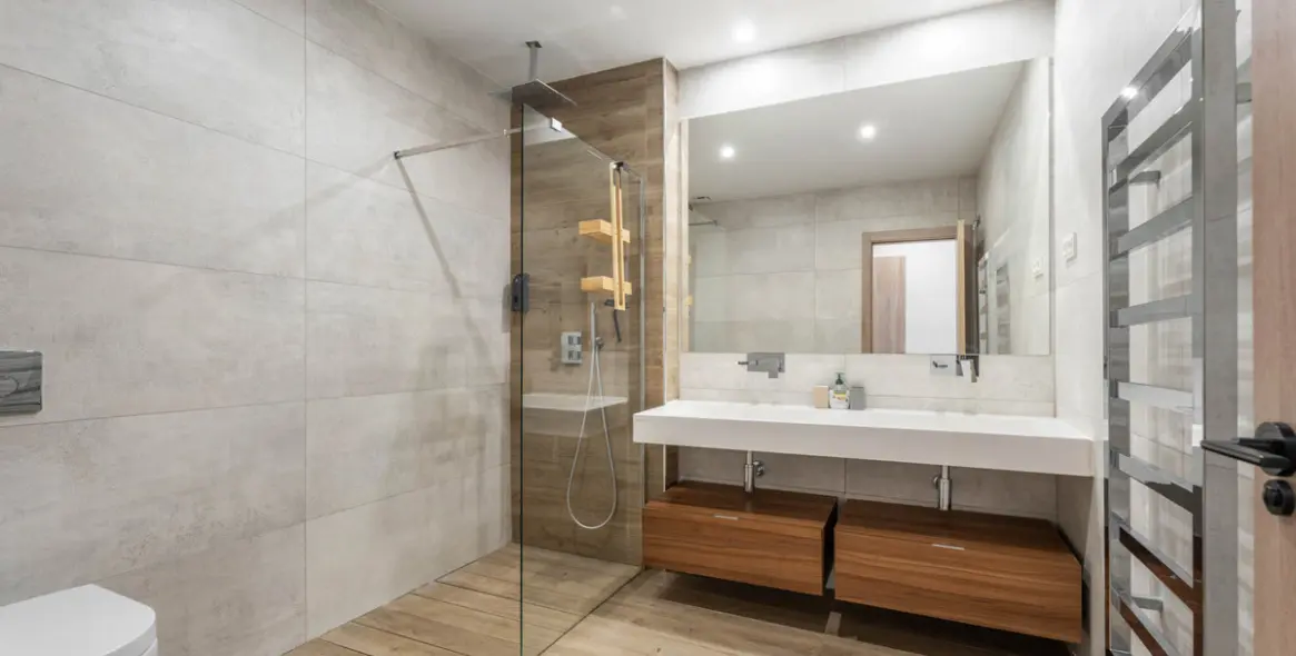 Sale of penthouse duplex in Artola 18
