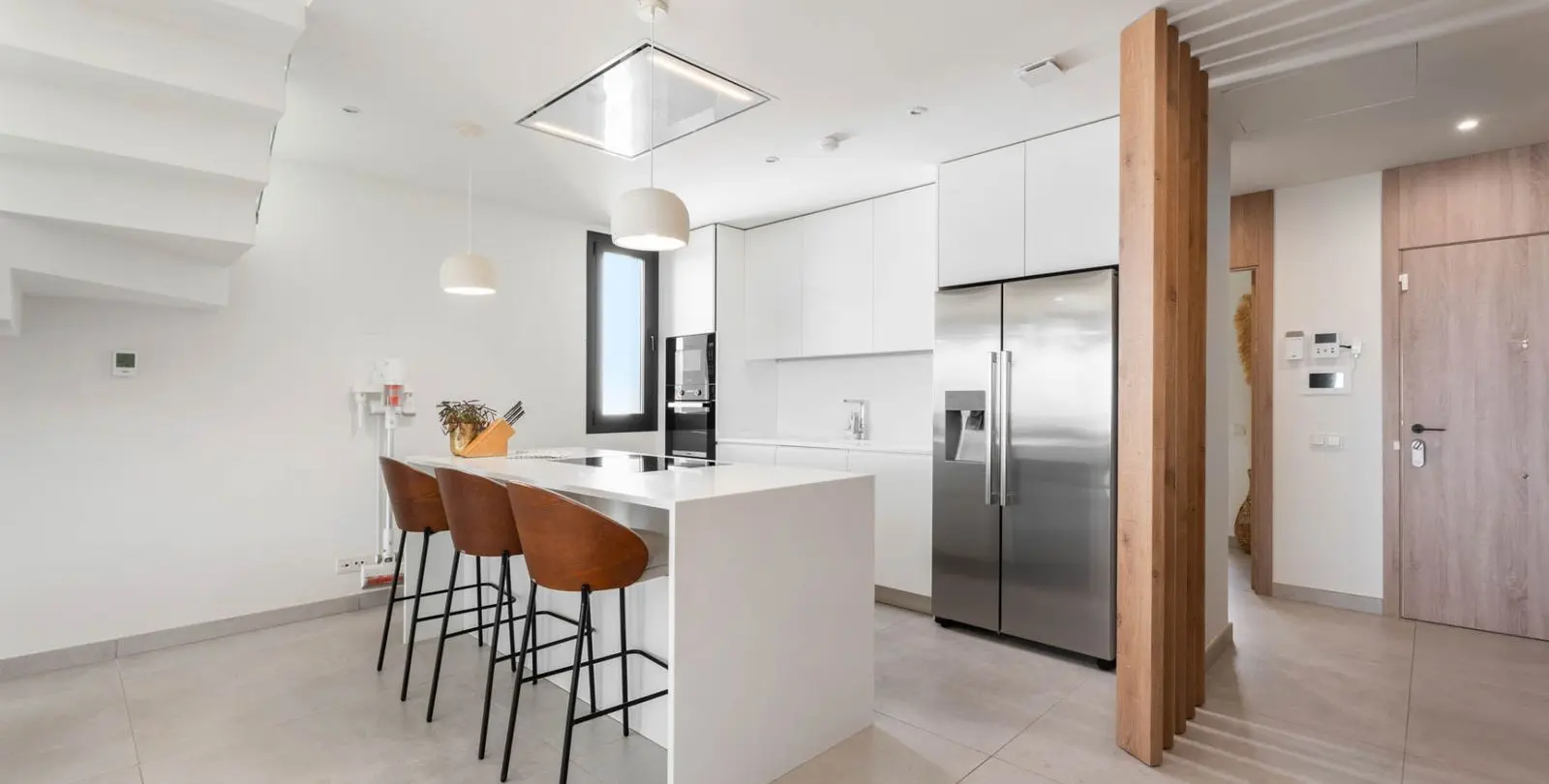 Sale of penthouse duplex in Artola 12