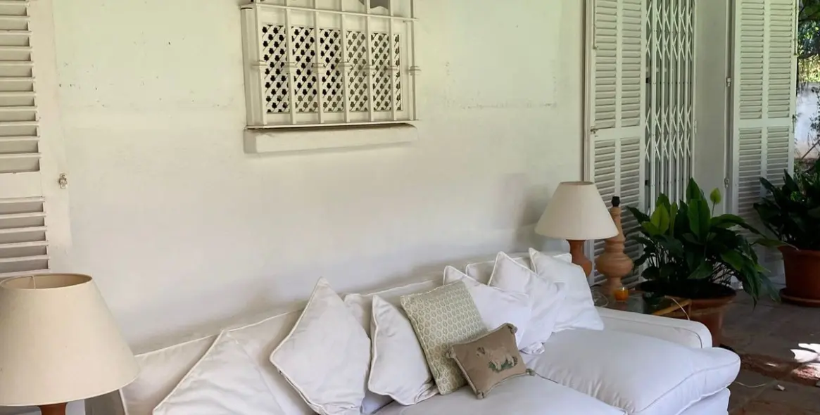 Продажа  отдельно стоящей виллы в Guadalmina Baja 20