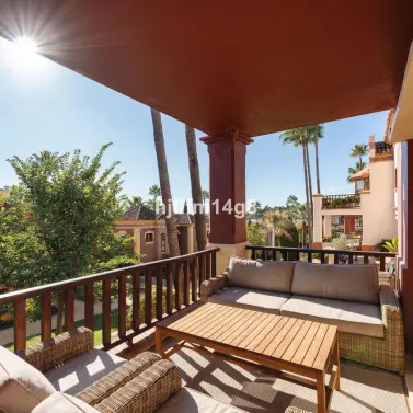 Sale of detached villa in The Golden Mile