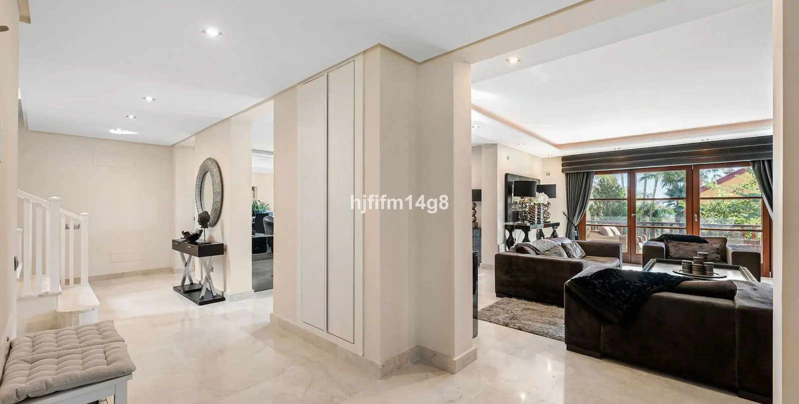 Venta de villa independiente en The Golden Mile 19