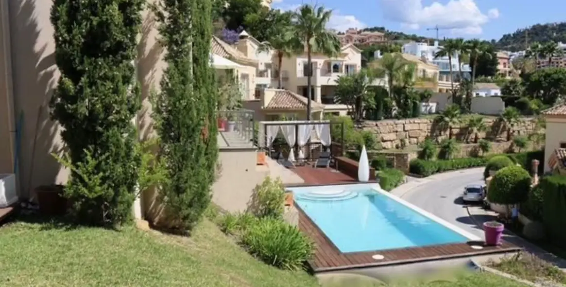 Sale of detached villa in Benahavís (district Los Arqueros) 5