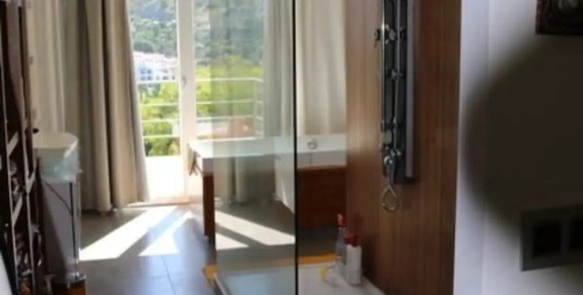 Продажа  отдельно стоящей виллы в Los Arqueros 21