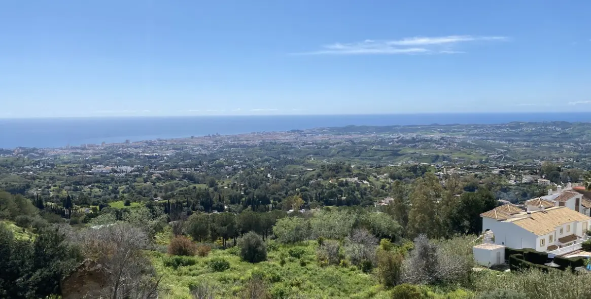 Продажа  коммерческого участка в Mijas 2